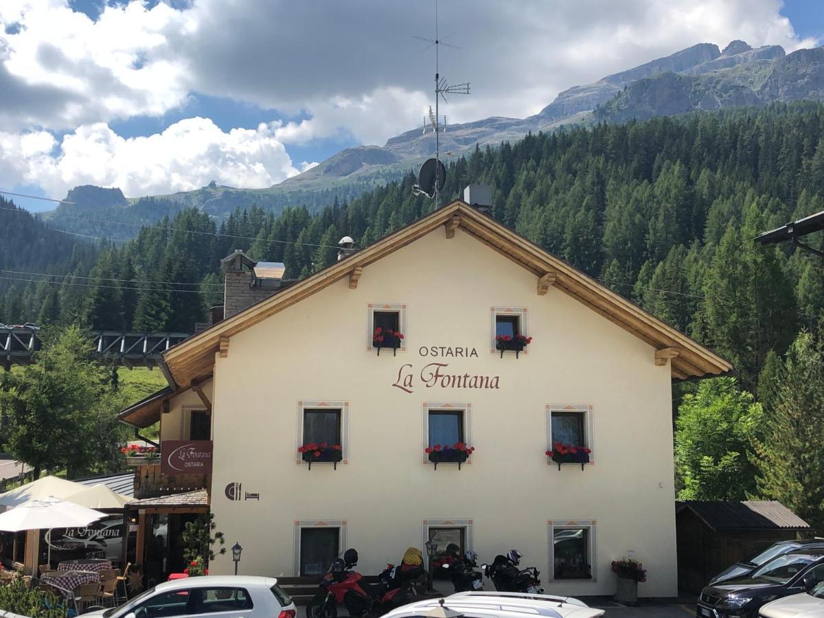 Ostaria La Fontana Hotel Corvara In Badia Exterior photo