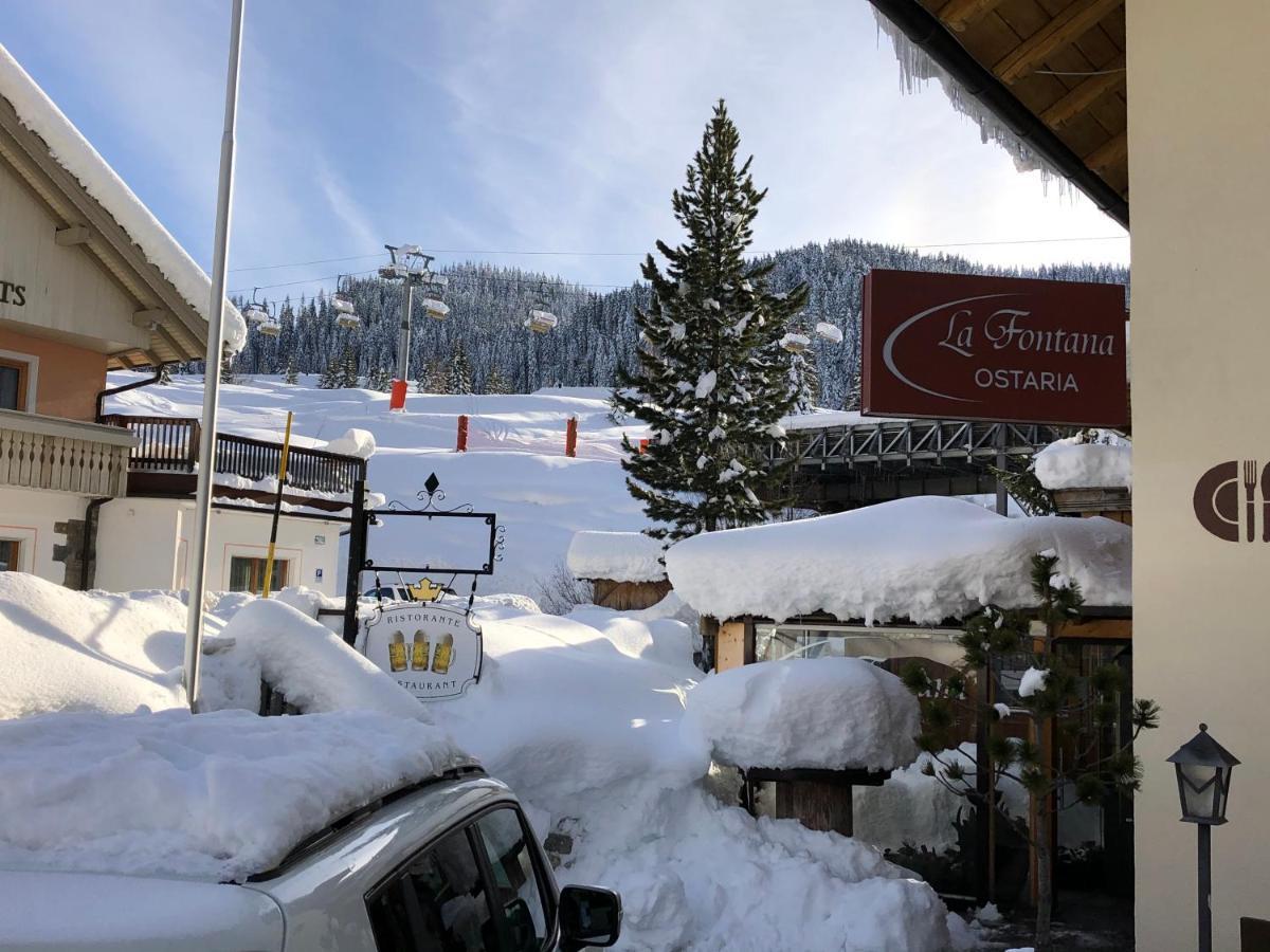 Ostaria La Fontana Hotel Corvara In Badia Exterior photo