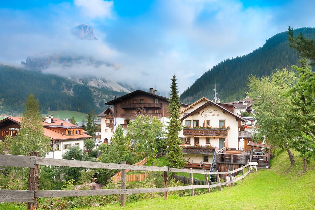 Ostaria La Fontana Hotel Corvara In Badia Exterior photo