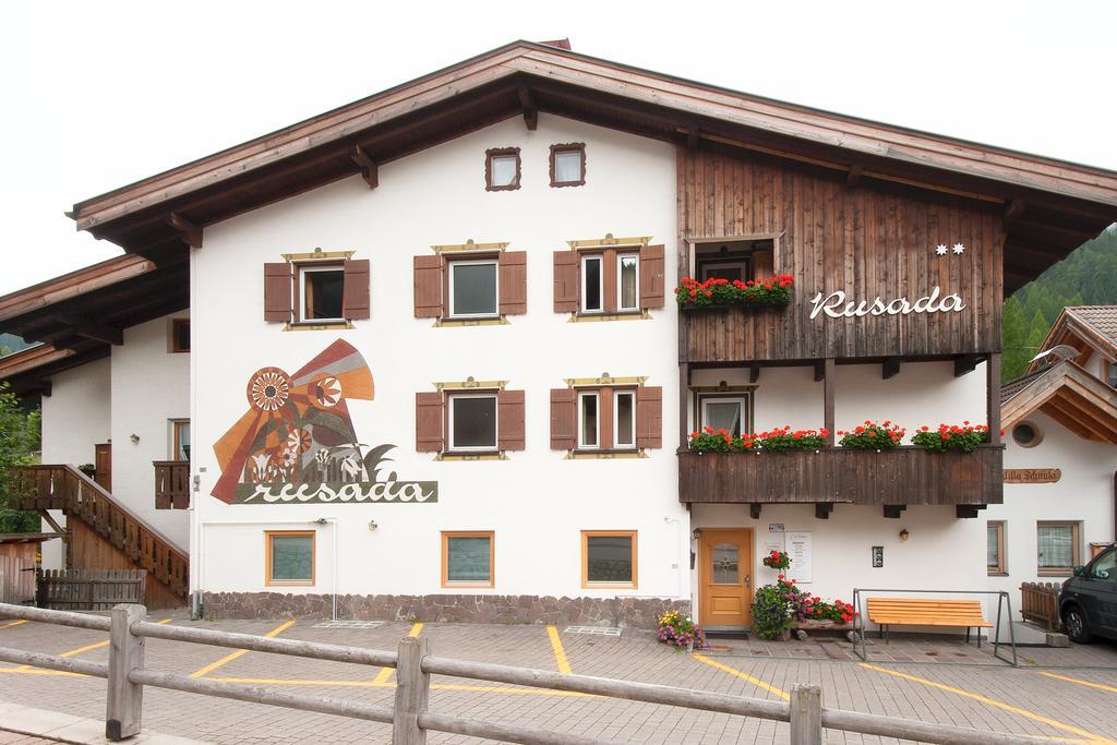Ostaria La Fontana Hotel Corvara In Badia Exterior photo